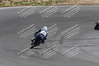 media/Apr-20-2025-AHRMA (Sun) [[393a79c373]]/Race/Group 7/Turn 4b/